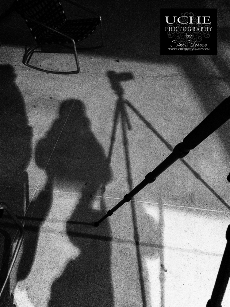 20161202.337.mobile365.girl and camera portrait