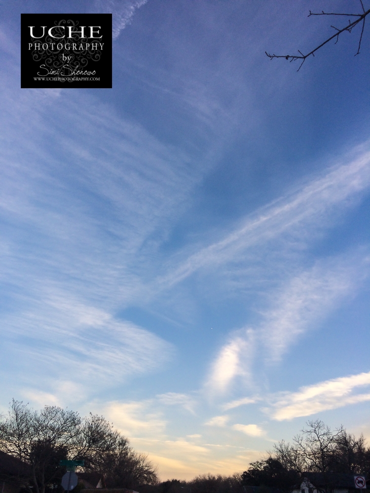 20161229.364.mobile365.air stream clouds